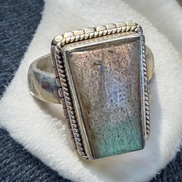 Flashy Labradorite Sterling Silver Ring (8.5) - Picture 1 of 8
